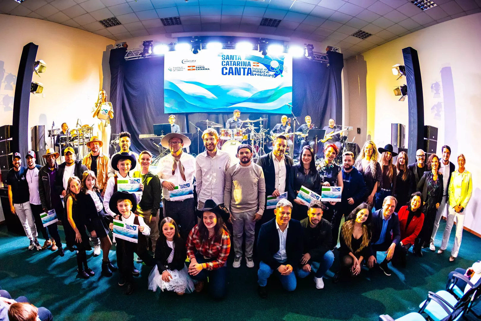 Mafra seleciona representantes para a próxima fase do festival Santa Catarina Canta